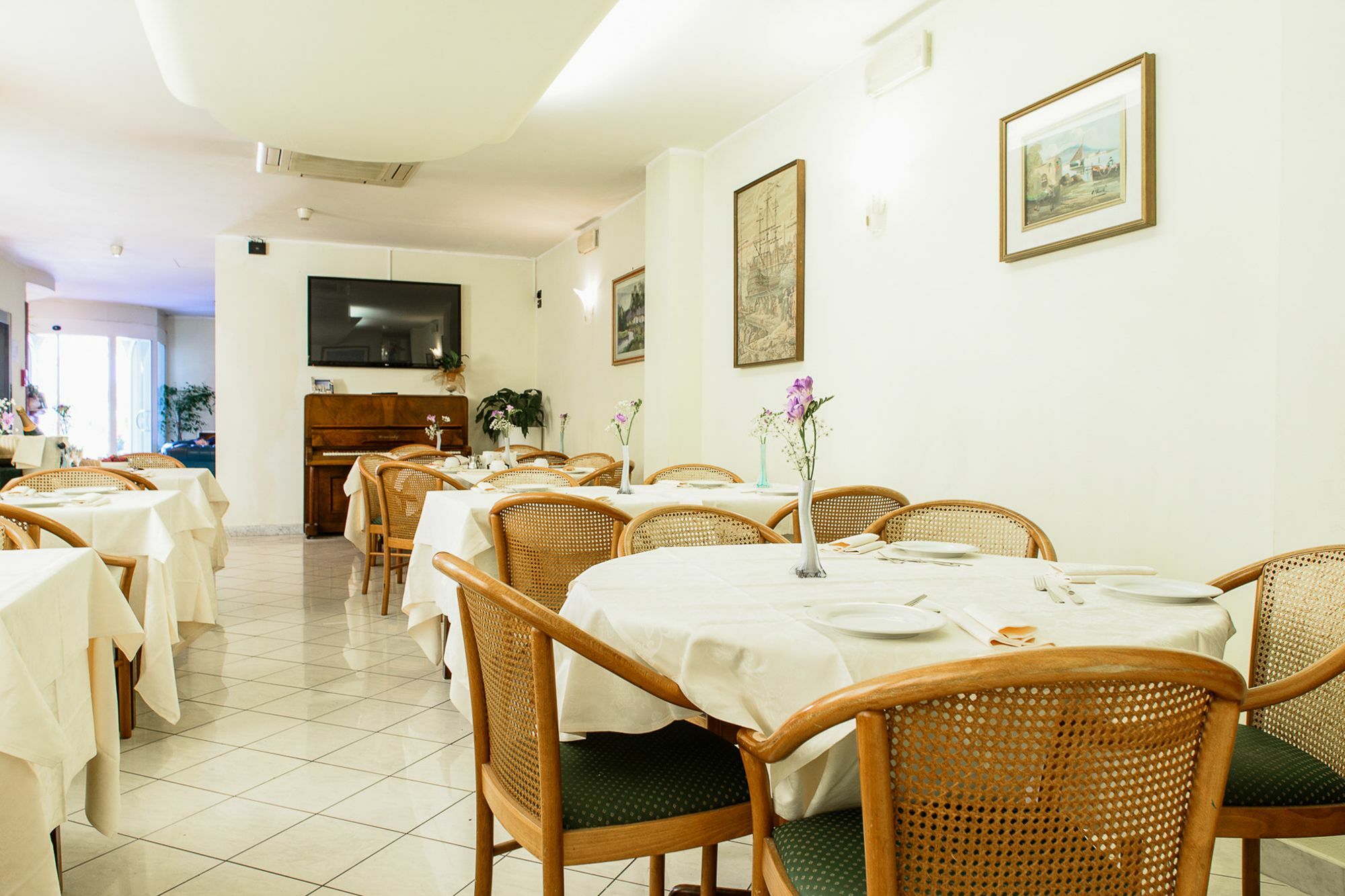 Hotel Villa Adriana Viareggio Extérieur photo